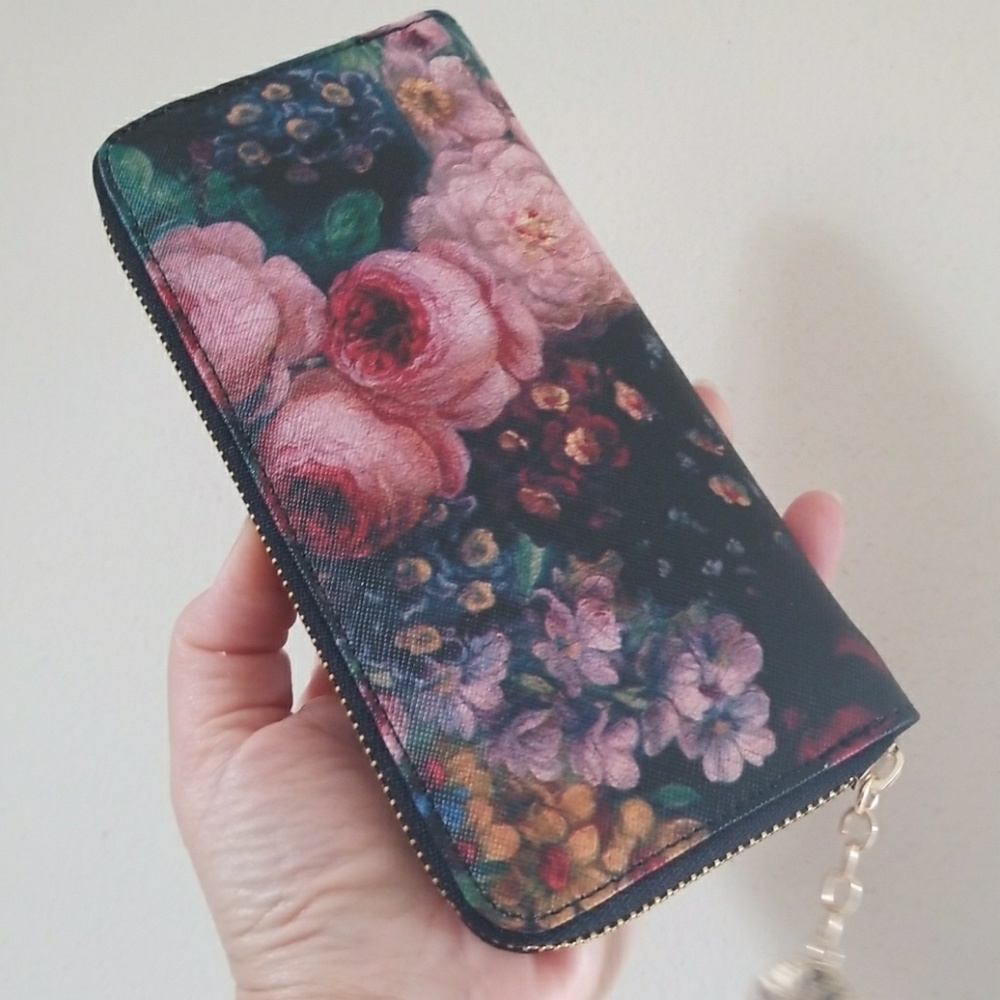 Gorgeous Floral Black Wallet - Picture 6 of 8